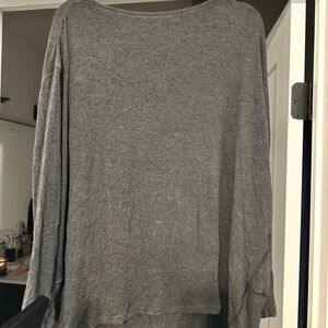Lululemon back in action long sleeve top